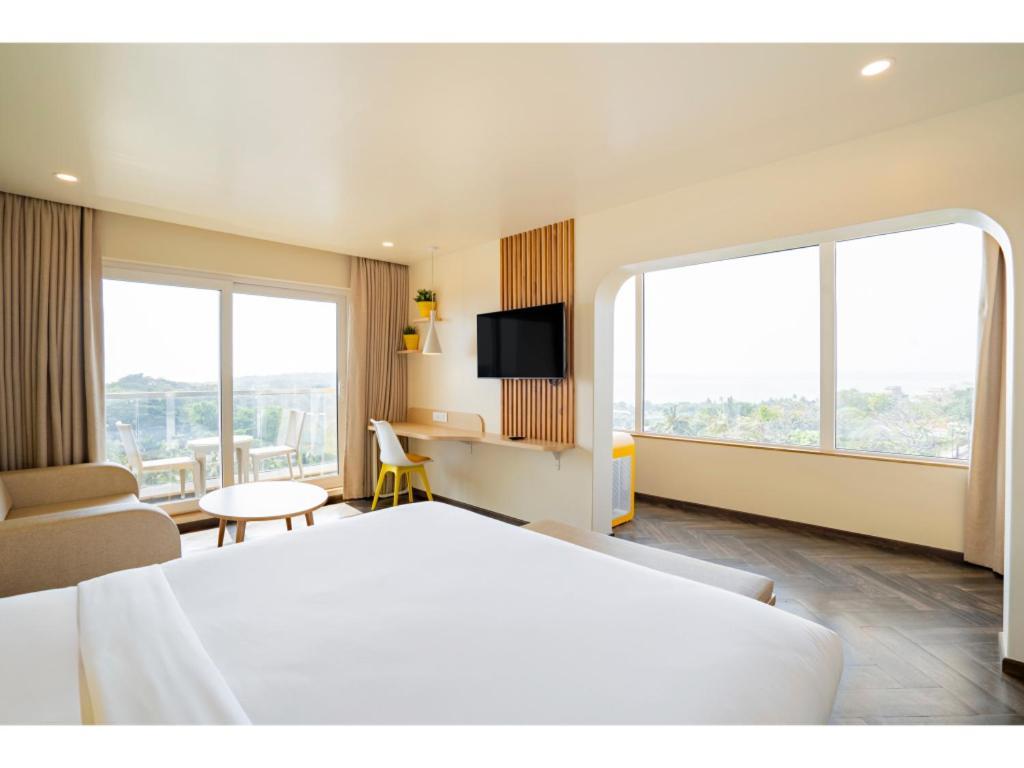 פאנג'י Bloom Hotel - Dona Paula חדר תמונה
