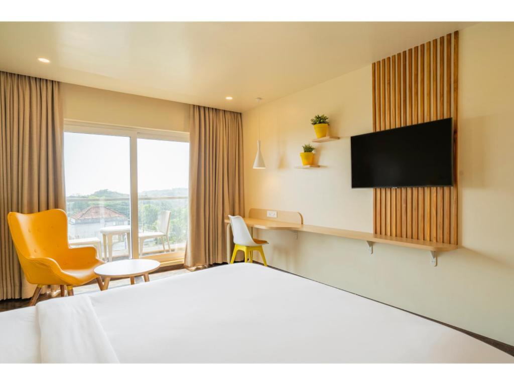 פאנג'י Bloom Hotel - Dona Paula חדר תמונה