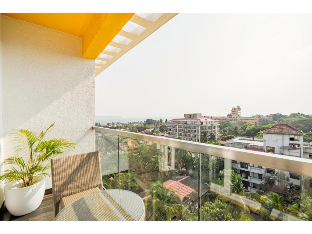 פאנג'י Bloom Hotel - Dona Paula חדר תמונה